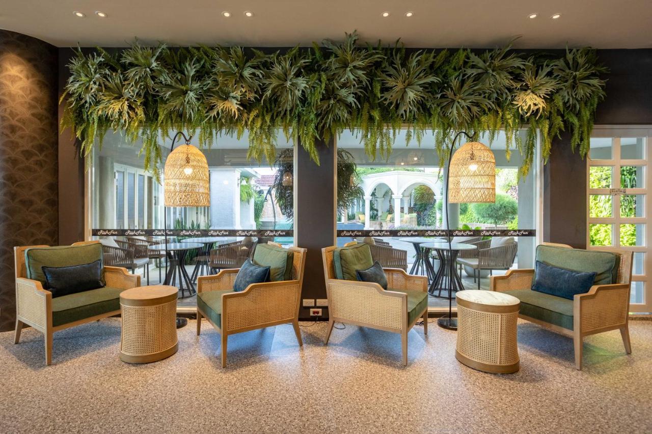 Hualien Farglory Hotel Yanliau Exterior foto The interior of the hotel